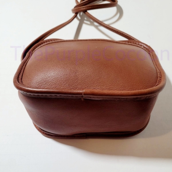 SOLD!!! Vintage Coach Hadley Zip #9935 - Picture 6 of 9